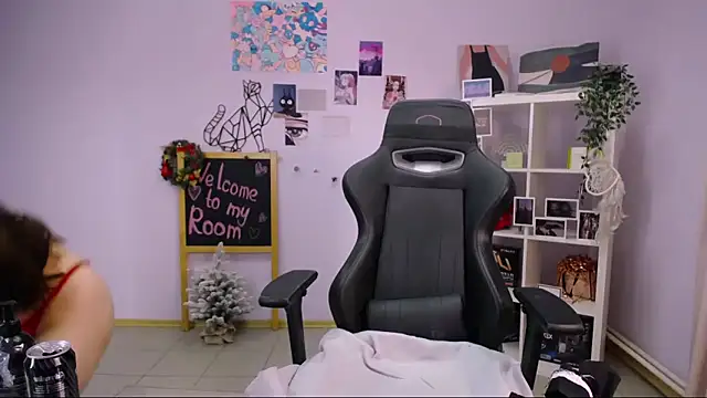 Snapshot of MelissaLovvv chatting on January 2025 02:24:02 AM MelissaLovvv online show from January 2025 02:24:02 AM