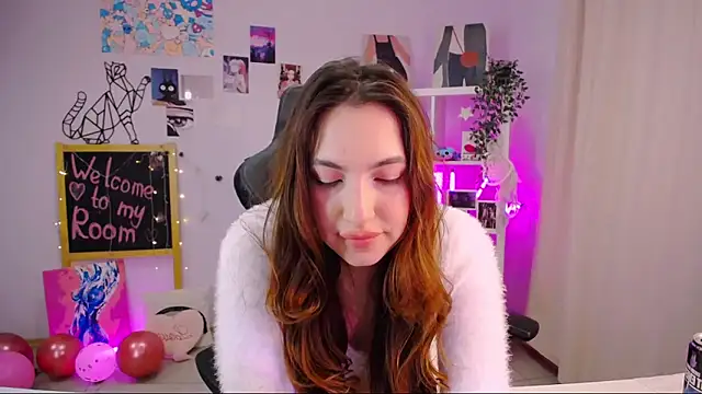 Snapshot of MelissaLovvv chatting on February 2025 09:48:01 AM MelissaLovvv online show from February 2025 09:48:01 AM