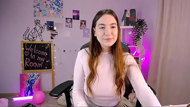 Snapshot of MelissaLovvv chatting on February 2025 06:39:01 AM MelissaLovvv online show from February 2025 06:39:01 AM