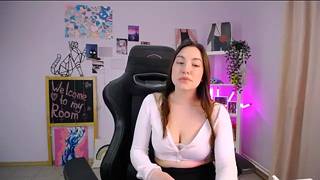 Snapshot of MelissaLovvv chatting on March 2025 10:54:02 AM MelissaLovvv online show from March 2025 10:54:02 AM