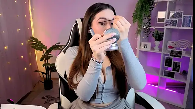 MelissaLovvv online show from November 2025 04:34:02 AM