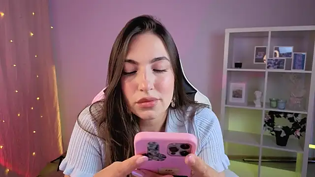 MelissaLovvv online show from June 2026 03:53:02 AM
