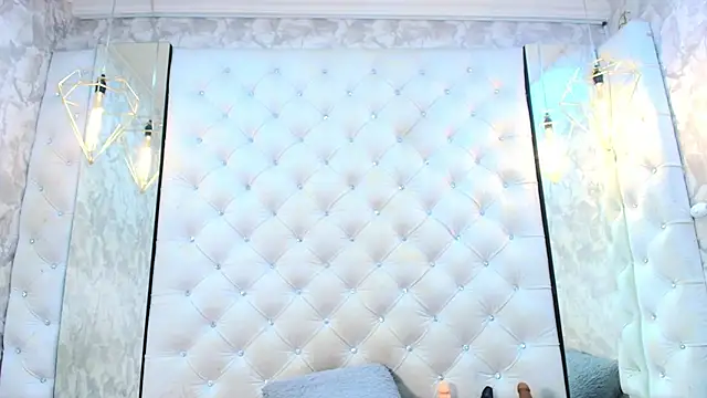 Snapshot of VALENTINA3x chatting on March 2026 03:34:02 AM VALENTINA3x online show from March 2026 03:34:02 AM