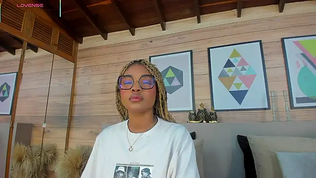 AriaFoster online show from February 2026 04:02:02 AM