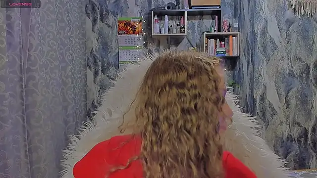 JuxxxsyBunx online show from October 2025 12:03:01 PM