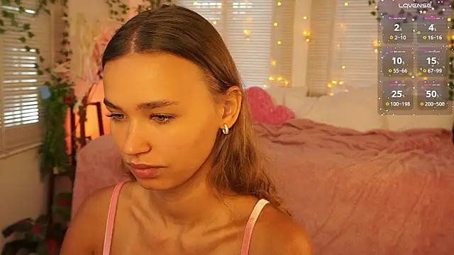 lexicoyy  online show from March 2026 03:25:01 AM