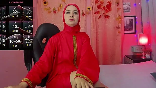 Snapshot of BadraSaadi chatting on February 2025 12:26:02 PM BadraSaadi online show from February 2025 12:26:02 PM