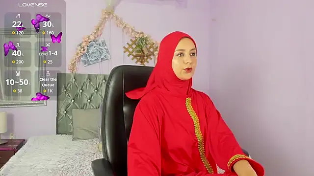 Snapshot of BadraSaadi chatting on September 2025 08:01:02 PM BadraSaadi online show from September 2025 08:01:02 PM