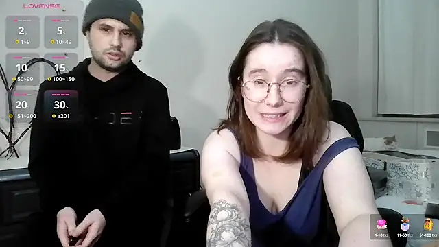 Kinkycouple1789 online show from December 2024 05:42:01 AM