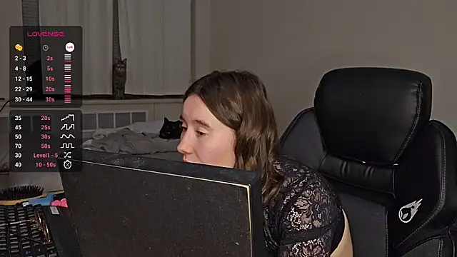 Kinkycouple1789 online show from December 2024 07:53:01 AM