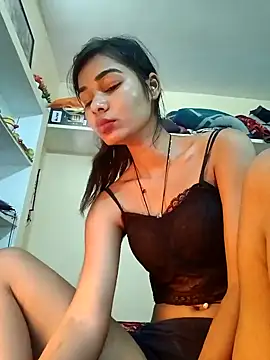 Snapshot of Cut_rabita chatting on February 2025 03:32:02 AM Cut rabita online show from February 2025 03:32:02 AM