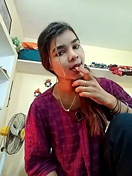 Snapshot of Cut_rabita chatting on March 2025 02:55:02 AM Cut rabita online show from March 2025 02:55:02 AM