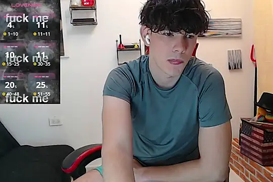 Angelo-cianuro- online show from November 2025 11:20:02 PM