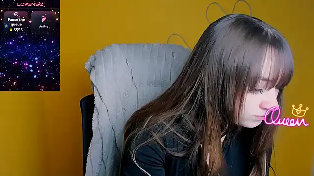 Snapshot of Evelina_GG chatting on February 2026 12:14:01 PM Evelina GG online show from February 2026 12:14:01 PM