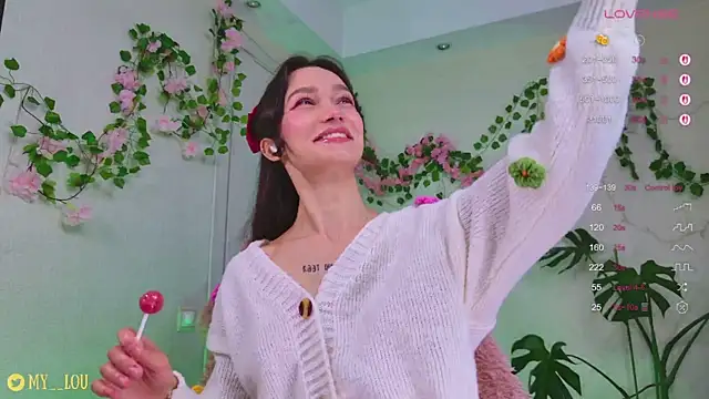 MyLou  online show from September 2025 03:11:02 PM