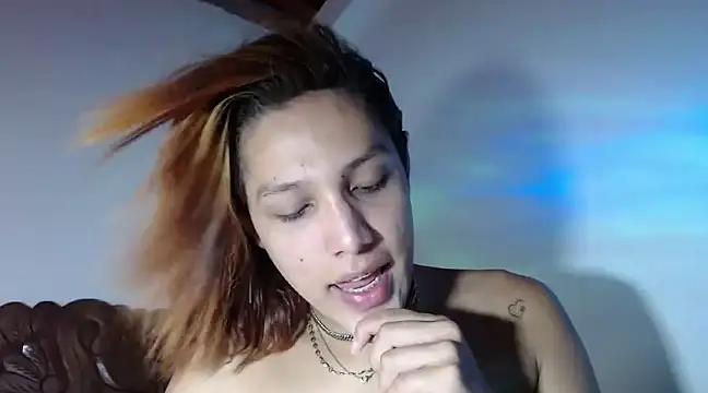 Snapshot of alexandra_lorens chatting on February 2025 04:15:02 PM alexandra lorens online show from February 2025 04:15:02 PM