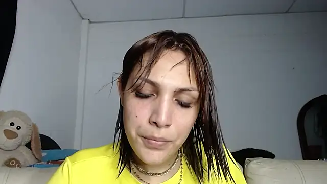 alexandra lorens online show from September 2025 09:08:02 PM