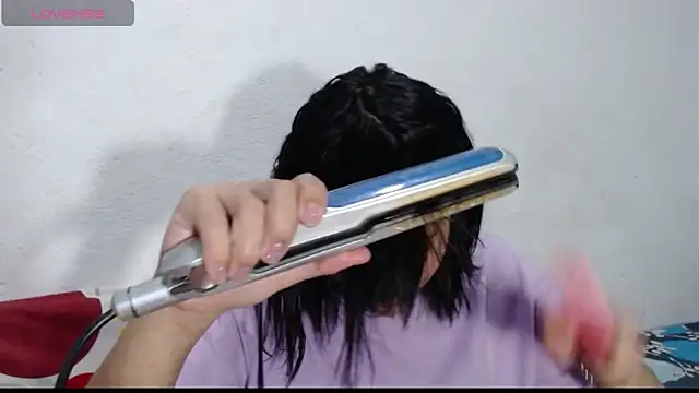 alexandra lorens online show from February 2026 03:25:02 AM