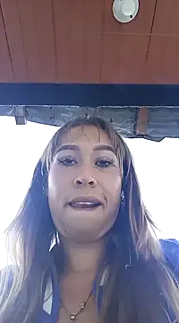 Snapshot of samy-blonde chatting on January 2025 10:39:01 PM samy-blonde online show from January 2025 10:39:01 PM