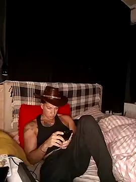 Snapshot of Lovely_milk chatting on December 2024 03:15:02 PM Lovely milk online show from December 2024 03:15:02 PM