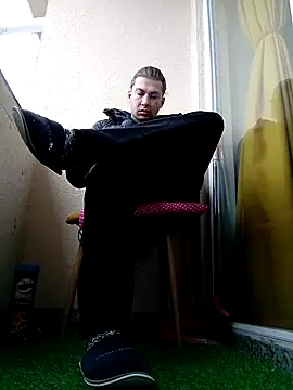 Snapshot of Lovely_milk chatting on December 2024 09:27:02 AM Lovely milk online show from December 2024 09:27:02 AM