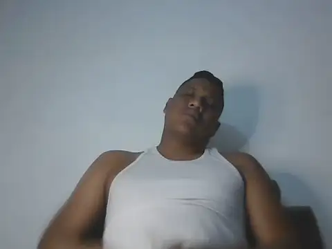 Snapshot of latinblack01 chatting on October 2025 03:46:02 AM latinblack01 online show from October 2025 03:46:02 AM