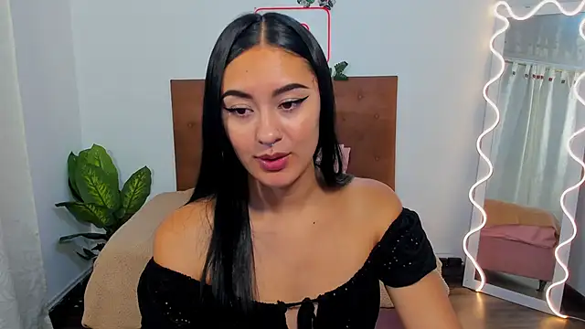 Snapshot of Moonshine_tay chatting on December 2024 11:58:01 AM Moonshine tay online show from December 2024 11:58:01 AM