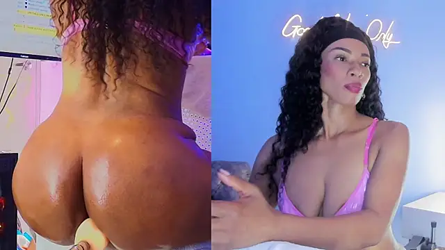 Snapshot of sashamonroe__ chatting on October 2025 10:38:02 AM sashamonroe online show from October 2025 10:38:02 AM