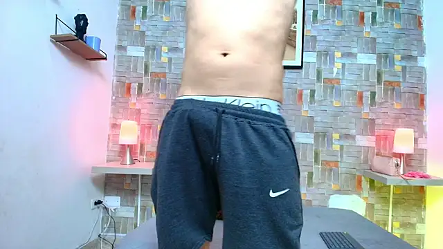 aaron antonella mds online show from November 2025 08:41:02 PM