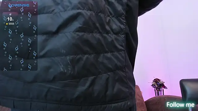 Snapshot of Samuel_Up chatting on March 2025 04:24:02 AM Samuel Up online show from March 2025 04:24:02 AM