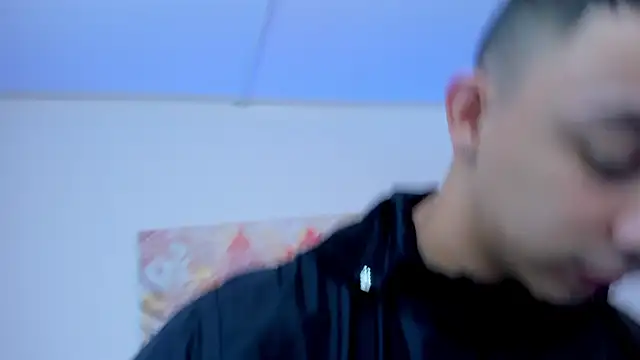 Snapshot of Samuel_Up chatting on October 2025 04:24:02 AM Samuel Up online show from October 2025 04:24:02 AM