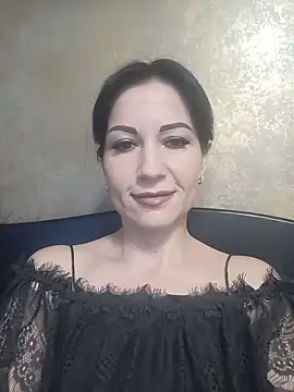 FireLily332 online show from January 2025 04:53:01 PM