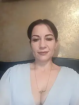 FireLily332 online show from January 2025 05:06:01 PM