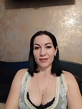 FireLily332 online show from January 2025 05:21:01 PM