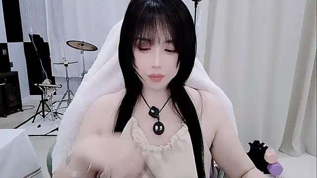 Vaness-a online show from May 2026 01:34:01 AM