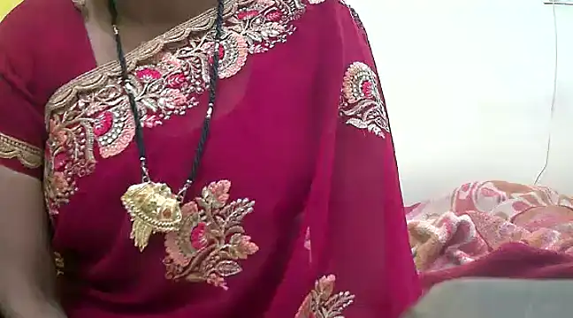 Snapshot of LOVE-SUSHILA chatting on January 2025 05:48:01 AM LOVE-SUSHILA online show from January 2025 05:48:01 AM