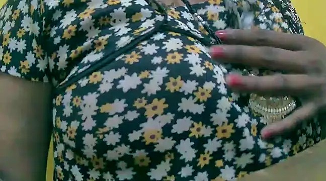 Snapshot of LOVE-SUSHILA chatting on March 2025 06:26:02 AM LOVE-SUSHILA online show from March 2025 06:26:02 AM