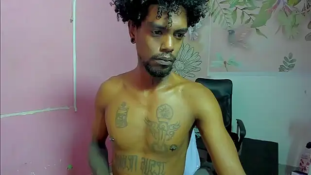 Snapshot of bigblackhotx1 chatting on March 2026 10:17:02 AM bigblackhotx1 online show from March 2026 10:17:02 AM