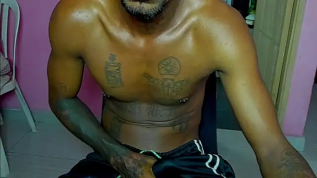 Snapshot of bigblackhotx1 chatting on March 2026 10:09:02 AM bigblackhotx1 online show from March 2026 10:09:02 AM