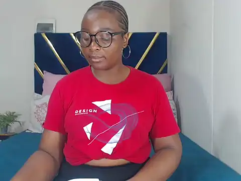 Snapshot of veronica1xxx chatting on January 2025 10:41:02 PM veronica1xxx online show from January 2025 10:41:02 PM