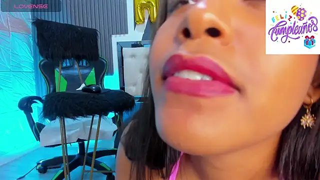 alexa andherson online show from March 2025 10:49:02 PM