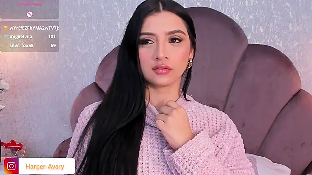 Snapshot of Harper-Avary chatting on February 2025 01:51:02 PM Harper-Avary online show from February 2025 01:51:02 PM