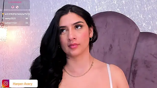 Snapshot of Harper-Avary chatting on March 2025 11:16:01 PM Harper-Avary online show from March 2025 11:16:01 PM