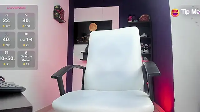 Snapshot of Marcos_garcias chatting on October 2025 03:34:01 PM Marcos garcias online show from October 2025 03:34:01 PM