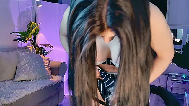 Ivy belle online show from November 2025 05:16:02 AM