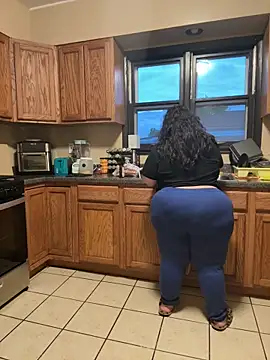 tillymarie34 online show from September 2025 11:50:01 PM