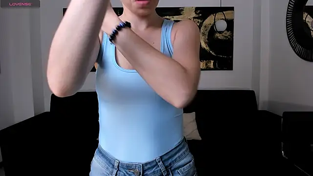Snapshot of StacyWoods chatting on May 2026 11:38:01 AM StacyWoods online show from May 2026 11:38:01 AM