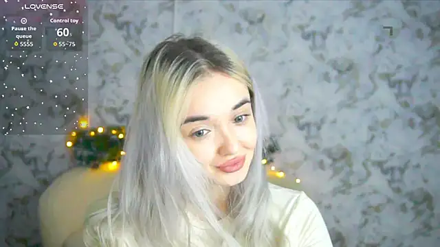 Snapshot of Ashley_S chatting on March 2026 11:12:02 PM Ashley S online show from March 2026 11:12:02 PM