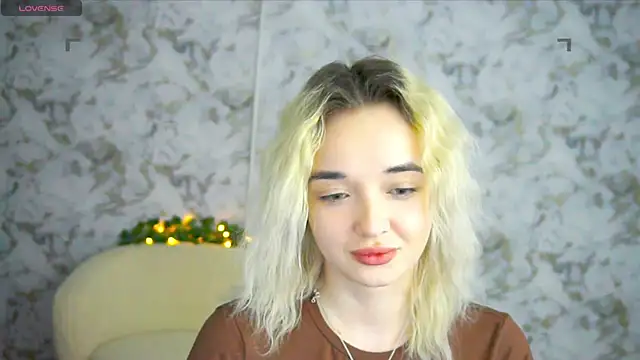 Ashley S online show from April 2026 10:12:02 PM