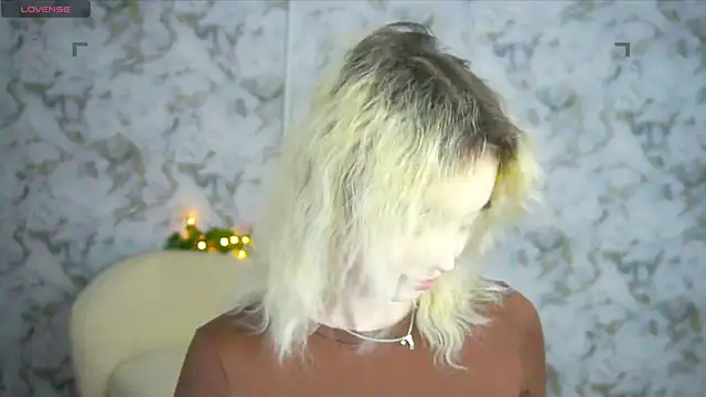 Ashley S online show from May 2026 10:18:02 PM